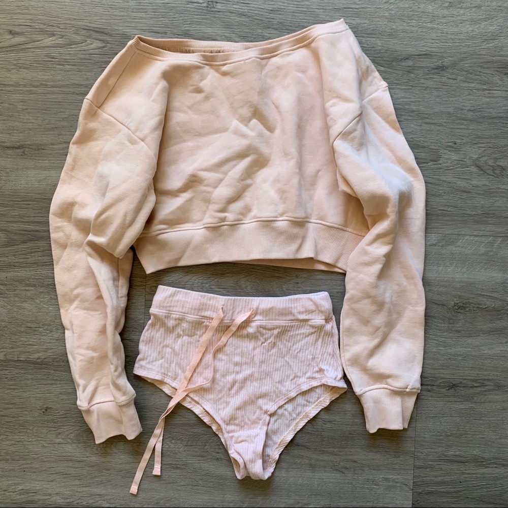 4WBW Lounge Set
